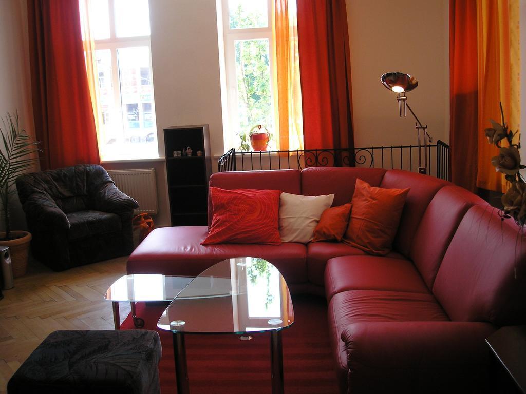 Apartment Riverside - River View Bratislava Oda fotoğraf